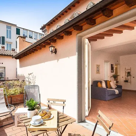 Palazzo Ghibellina By Rental In Florence-2